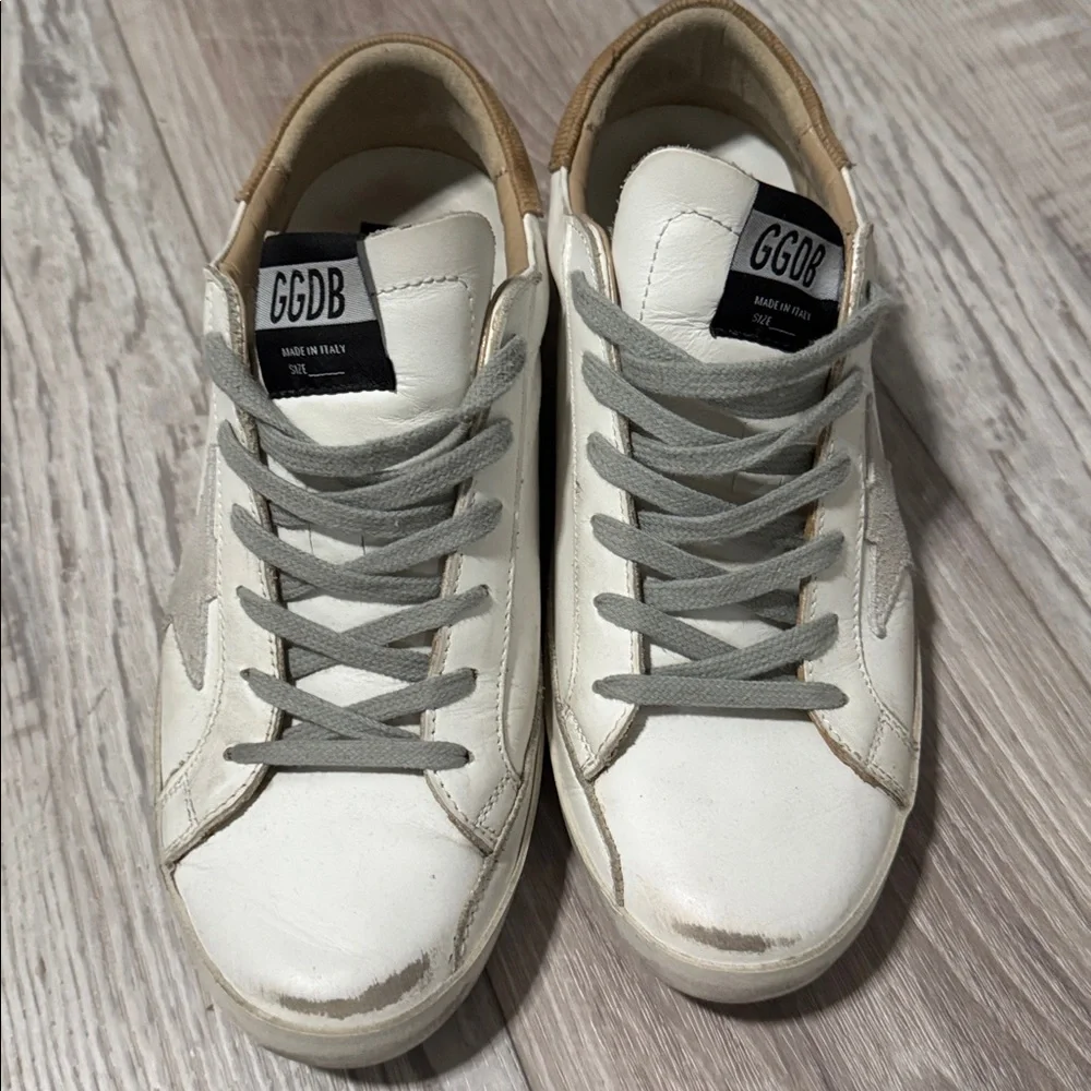 GOLDEN GOOSE White and tan with gray laces 39 - Picture 1 of 6